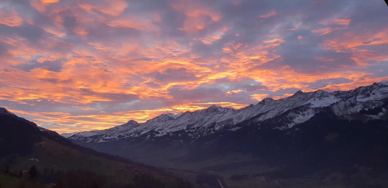 Готель Gasthof Engelberg Scharnachtal Екстер'єр фото